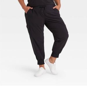 All in Motion Black Cargo Pants